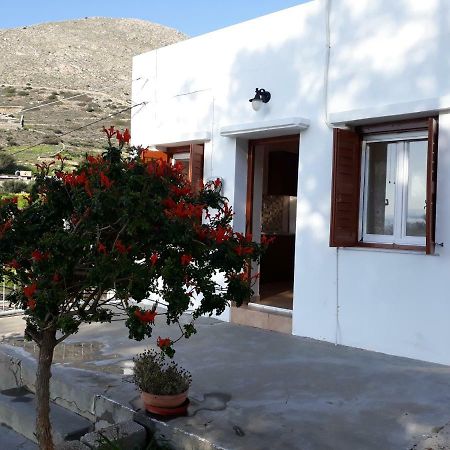 Maria Guesthouse Kini Dış mekan fotoğraf