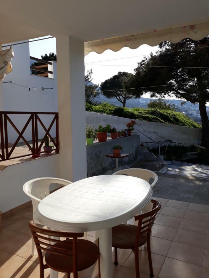 Maria Guesthouse Kini Dış mekan fotoğraf